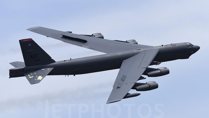 Mỹ triển khai các “pháo đài bay” B-52H tới Trung Đông