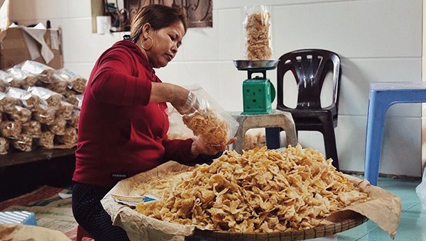 Làng mứt gừng Kim Long tất bật đón Tết