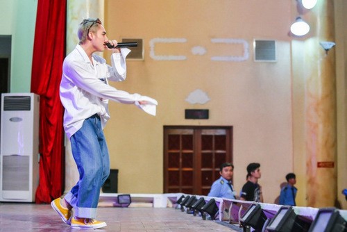 son-tung-m-tp-sao-nam-an-dien-gay-tranh-cai-cua-showbiz-3