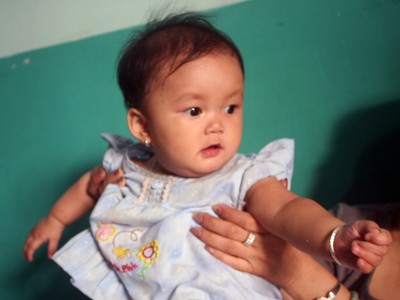 Sốc: Mẹ "vứt" con 3 ngày ở nhà trẻ để đi...nhậu