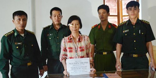 Đối tượng Nguyễn Thị Phi bị bắt tại trạm kiểm soát Biên phòng cửa khẩu Quốc tế Cầu Treo