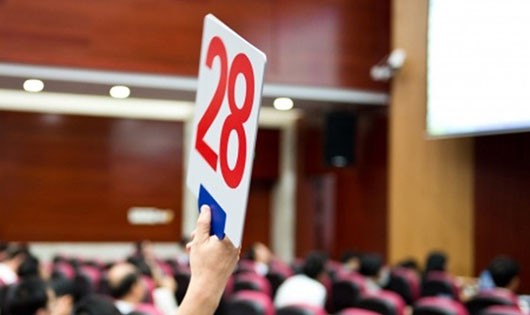 Luật sư, công chứng viên sẽ được miễn đào tạo nghề đấu giá tài sản