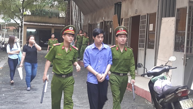 Giết người đồng tính, Tây lĩnh án chung thân.