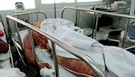 Hai chị em bị thầy pháp đánh nhập viện để trừ tà - Ảnh 4. Hai chị em bị thầy pháp đánh nhập viện để trừ tà - Ảnh 4.
