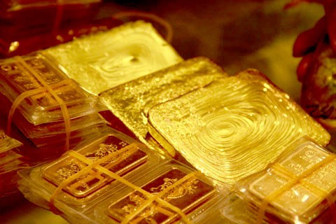 Ngày đầu tuần, giá vàng, USD đồng loạt lao dốc