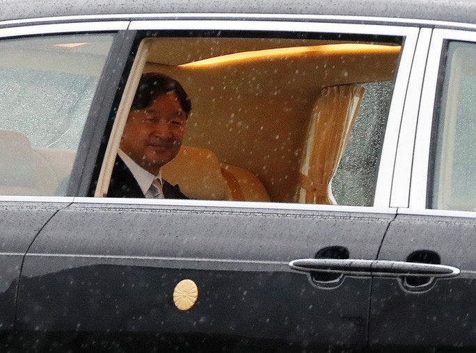Nhật hoàng Naruhito chính thức lên ngôi - Ảnh 4. Nhật hoàng Naruhito chính thức lên ngôi - Ảnh 4.