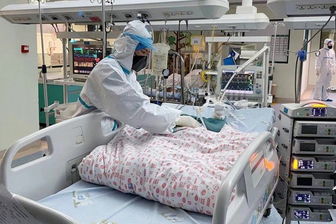 Dịch Covid-19: Trung Quốc bán thuốc chống virus corona ra thị trường - Ảnh 1. Dịch Covid-19: Trung Quốc bán thuốc chống virus corona ra thị trường - Ảnh 1.