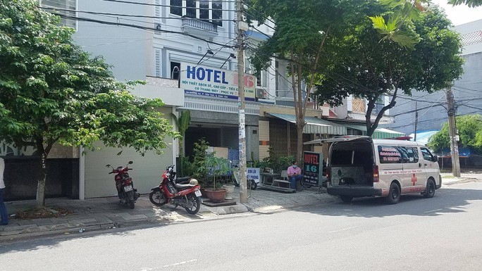 TP HCM: Hai người đàn ông tử vong trong nhà nghỉ cùng lá thư tuyệt mệnh - Ảnh 1. TP HCM: Hai người đàn ông tử vong trong nhà nghỉ cùng lá thư tuyệt mệnh - Ảnh 1.