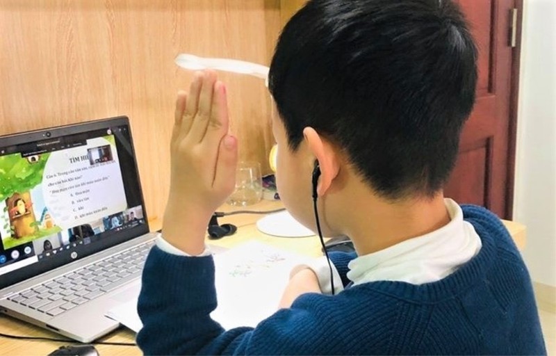 Chính thức cho phép dạy học trực tuyến hỗ trợ và thay thế trực tiếp