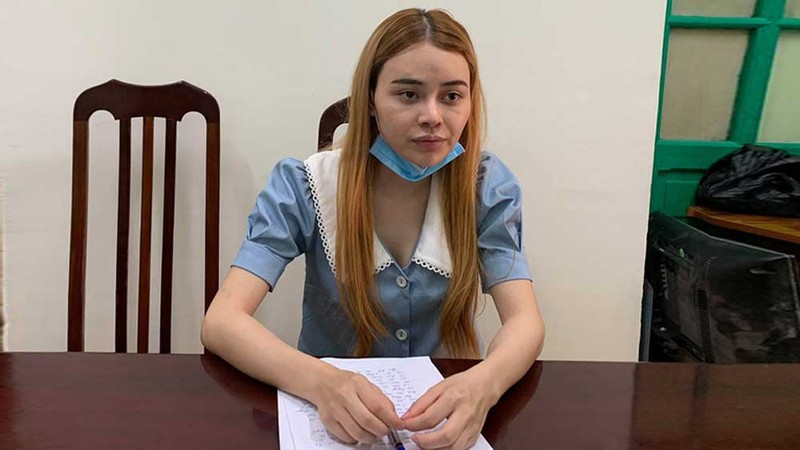 Trần Thị Phương Thảo và bạn đã thuê nhà giúp 17 người Trung Quốc nhập cảnh trái phép vào Việt Nam để hưởng lợi hơn 144 triệu đồng.