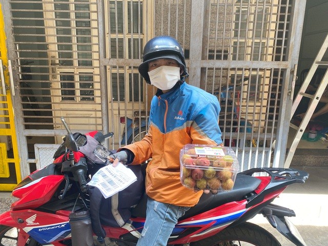 Dịch bệnh bủa vây, môi giới bất động sản bỏ nghề đi làm shipper, bán hàng - 3 Dịch bệnh bủa vây, môi giới bất động sản bỏ nghề đi làm shipper, bán hàng - 3