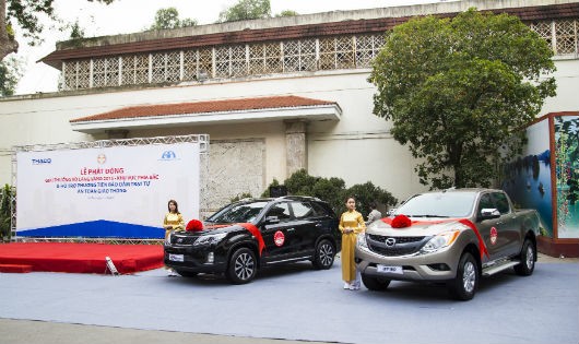 Thaco tặng xe cho UBATGTQG