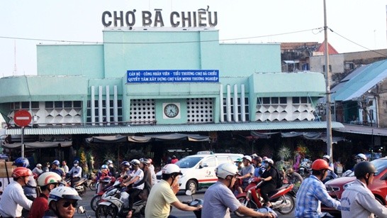 Chưa nắm bắt quy luật của các đối tượng buôn bán hàng nhập lậu là một nguyên nhân dẫn tới việc không bao quát được thị trường. Ảnh minh họa