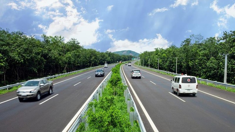 Hãy là người có văn hóa khi tham gia giao thông trên đường cao tốc