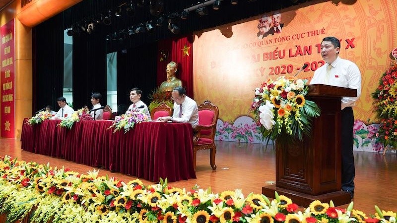 Ủy viên Ban Thường vụ Đảng uỷ Bộ Tài chính, Bí thư Đảng uỷ, Tổng cục trưởng Tổng cục Thuế Cao Anh Tuấn phát biểu tại Đại hội