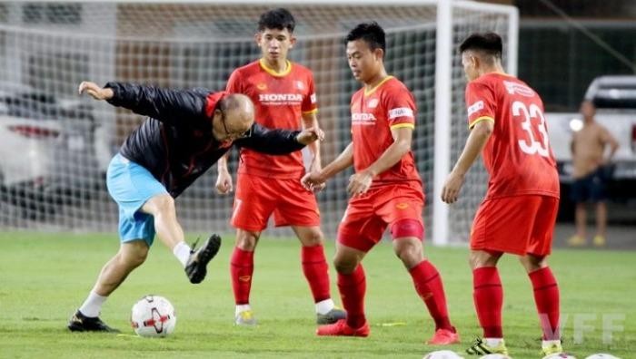 Trưởng phòng các ĐTQG đã bay sang UAE