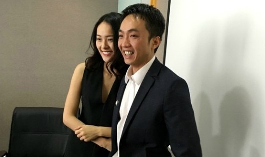Cường Đô La bất ngờ lên tiếng bênh vực bạn gái khi cô bị chê bai về nhan sắc.