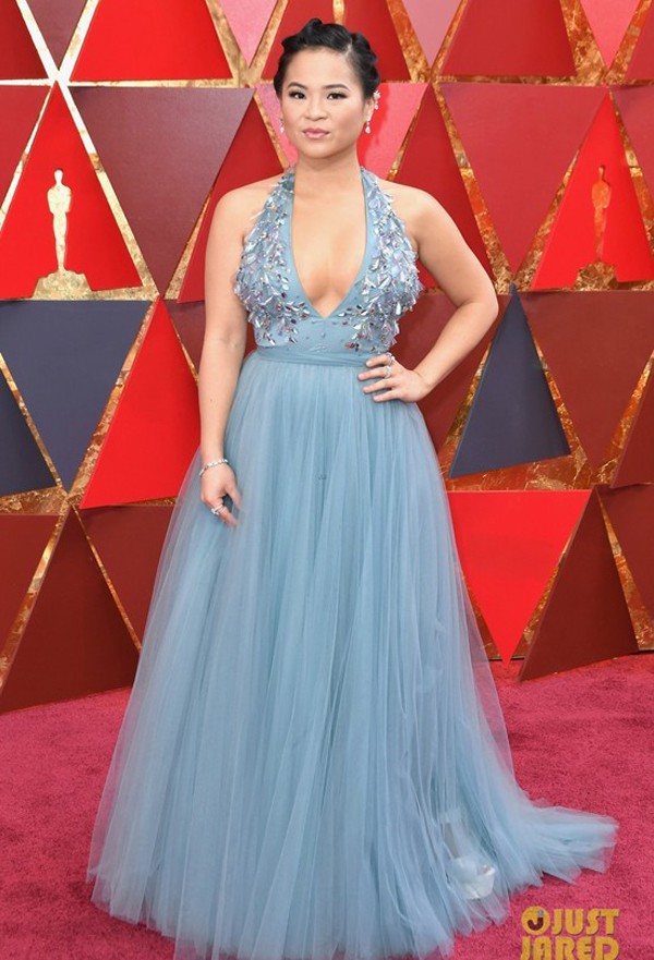 Kelly Marie Trần tham gia Oscar 2018 vào sáng 5/3 theo giờ Việt Nam.