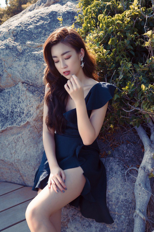 Dẫn chương trình là một nghề mà từ bé cô đã luôn ước mơ được làm. Vậy nên khi có cơ hội, Hoa hậu đã nắm bắt ngay.