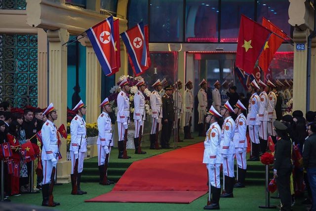 Đội an ninh Triều Tiên tới ga Đồng Đăng - 5 Đội an ninh Triều Tiên tới ga Đồng Đăng - 5