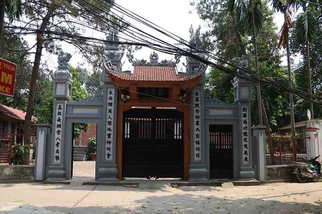 Hà Nội: Bí ẩn hang ngầm dưới đình cổ giáp hồ Tây - 8 Hà Nội: Bí ẩn hang ngầm dưới đình cổ giáp hồ Tây - 8