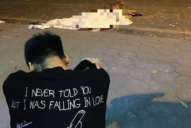 Lời kể đẫm nước mắt của con trai nữ lao công bị “xe điên” đâm tử vong ở Hà Nội - 13 Lời kể đẫm nước mắt của con trai nữ lao công bị “xe điên” đâm tử vong ở Hà Nội - 13