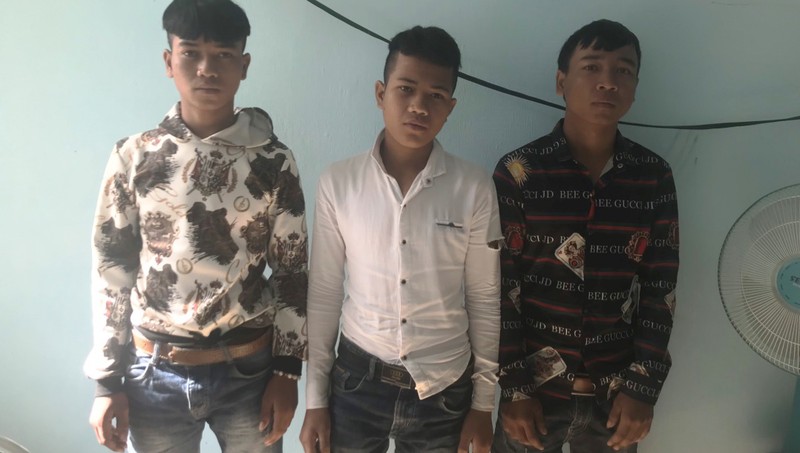 A Miên, A Khip, A Nicôla tại cơ quan Công an. Ảnh: Công an tỉnh Kon Tum.