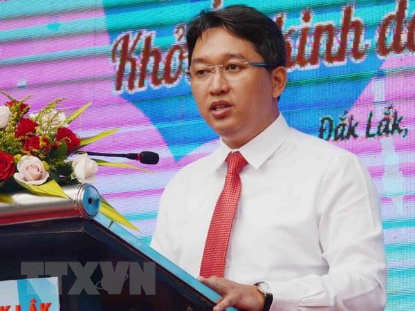 chân dung phó chánh văn phòng trung ương đảng 43 tuổi hình 1 chan dung pho chanh van phong trung uong dang 43 tuoi hinh 1