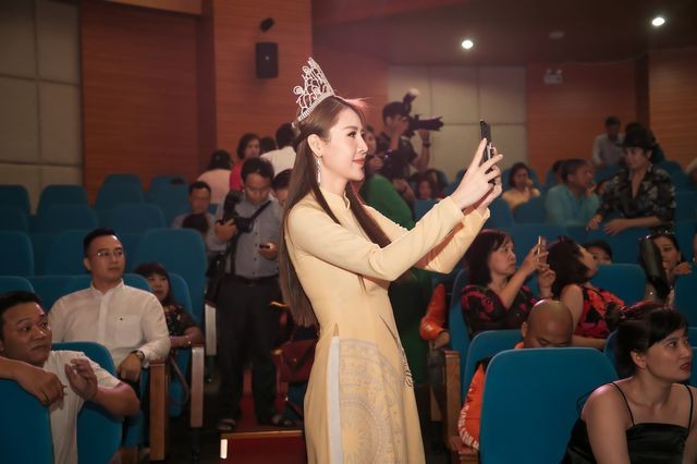 Cuộc sống Quế Vân ra sao sau loạt ồn ào bị đồn đại với Việt Anh? - 11 Cuộc sống Quế Vân ra sao sau loạt ồn ào bị đồn đại với Việt Anh? - 11