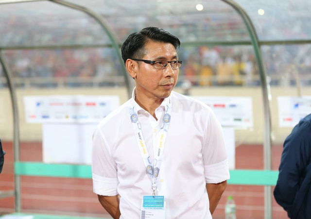 HLV Tan Cheng Hoe đổ lỗi cho cầu thủ sau thất bại trước tuyển Việt Nam - 1 HLV Tan Cheng Hoe đổ lỗi cho cầu thủ sau thất bại trước tuyển Việt Nam - 1