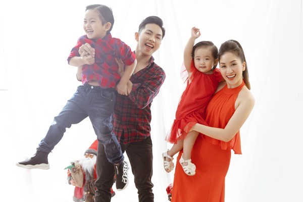 2 bé yêu nhà Khánh Thi - Phan Hiển khiến fan thích mê vì quá dễ thương - Ảnh 6. 2 bé yêu nhà Khánh Thi - Phan Hiển khiến fan thích mê vì quá dễ thương - Ảnh 6.