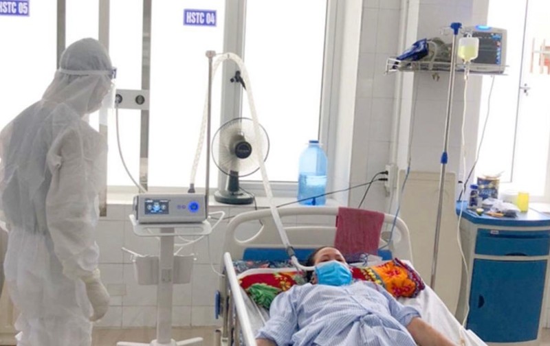 Bệnh viện Phổi Hải Dương chuẩn bị 60 giường điều trị bệnh nhân COVID-19 nặng ảnh 1