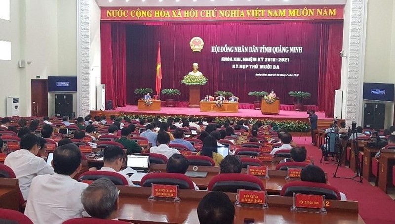 Toàn cảnh kỳ họp.
