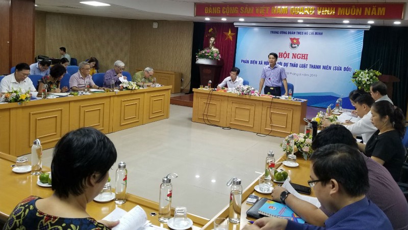 Toàn cảnh hội nghị.