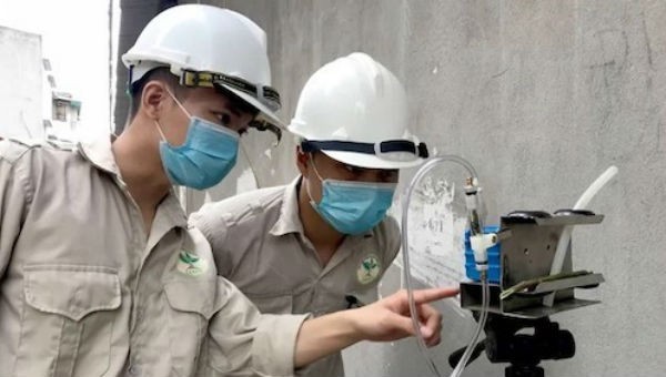 Quan trắc các chỉ số môi trường sau vụ cháy nhà máy Rạng Đông