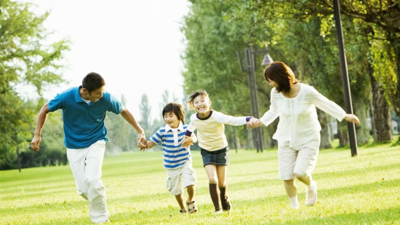 Thêm ngày nghỉ lễ là Ngày Gia đình Việt Nam là một trong những biện pháp để bảo vệ sự bền vững, sự gắn kết của gia đình.