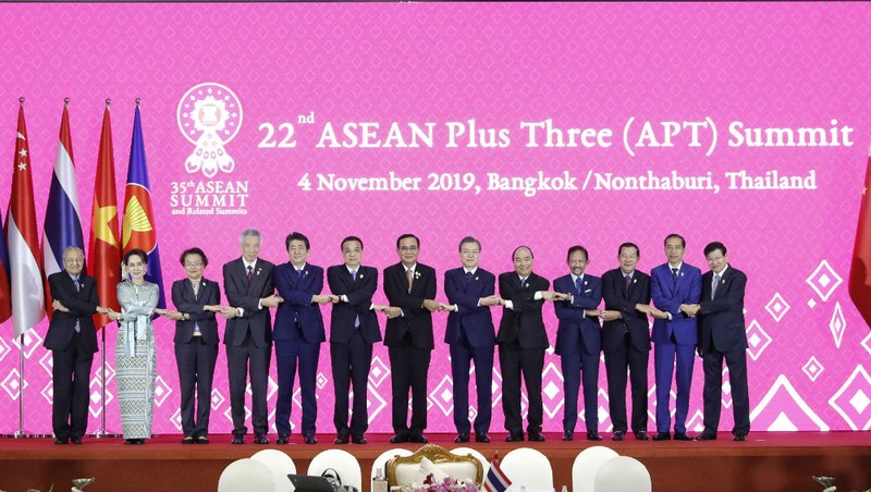 Các nhà lãnh đạo dự Hội nghị ASEAN+3. Ảnh: VGP