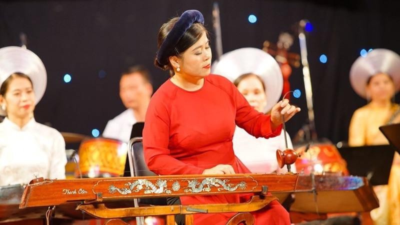 Đàn bầu - linh hồn dân tộc Việt.