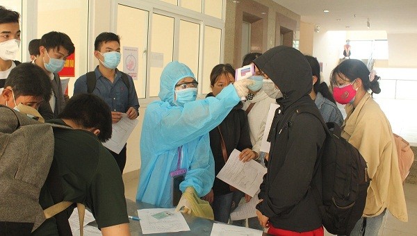 Những công dân Thừa Thiên-Huế trở về từ vùng dịch được đi cách ly tập trung