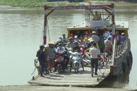 Bến phà Tiền Giang trước khi có Chỉ thị 15 của Thủ tướng Chính phủ.