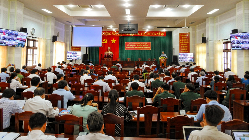 Tạo đà cho cuộc marathon chuyển đổi số