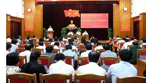 Hội nghị Thành ủy lần 3.