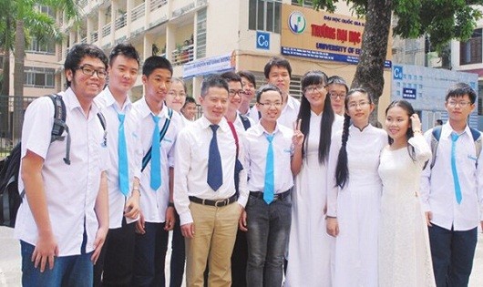 GS Ngô Bảo Châu và thế hệ trẻ “Hạnh phúc với tôi là sống hết mình với từng phút giây”.