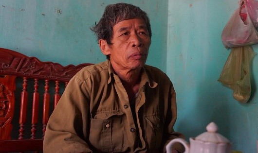 Ông Hán kể lại sự việc và mong ngóng sớm ngày được gặp con.