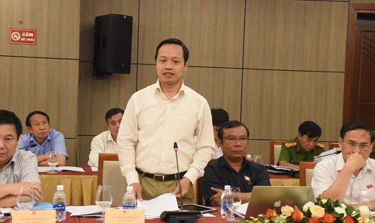 Thứ trưởng Bộ Tư pháp Trần Tiến Dũng phát biểu tại Hội thảo.