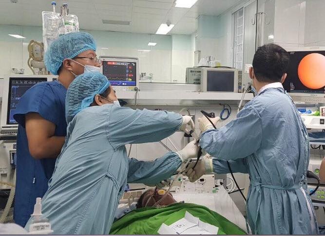 Nguoi phu nu tu coi chet tro ve sau khi bi tec nuoc roi trung nguoi hinh anh 1
