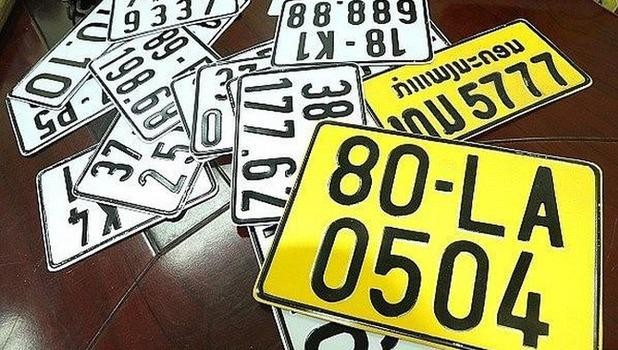 Xe kinh doanh vận tải dùng biển kiểm soát màu vàng từ 1/8