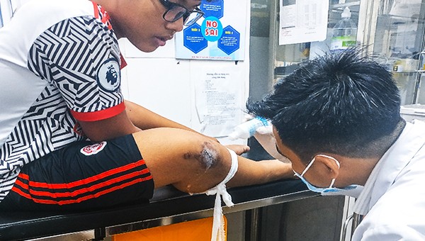 Việc nâng cao chất lượng phục vụ, khám chữa bệnh luôn được ngành y tế chú trọng.