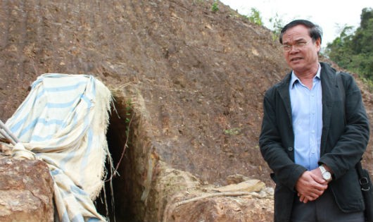 Bí thư huyện ủy Tây Giang trần tình nguyên nhân đào hầm xuyên núi