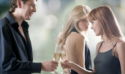 Phải làm sao với sự cố “bập vào nhau” khi đã có gia đình?